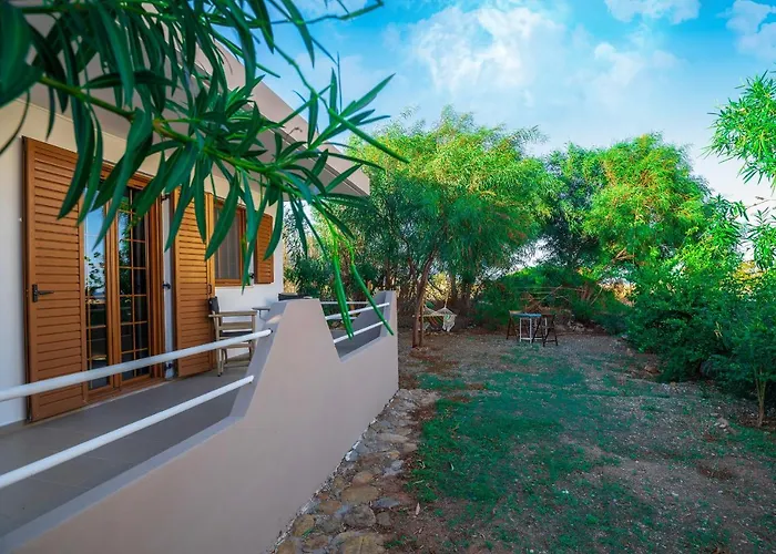 Casa Sofianna 2-bedroom Next To Sandy * Monemvasia